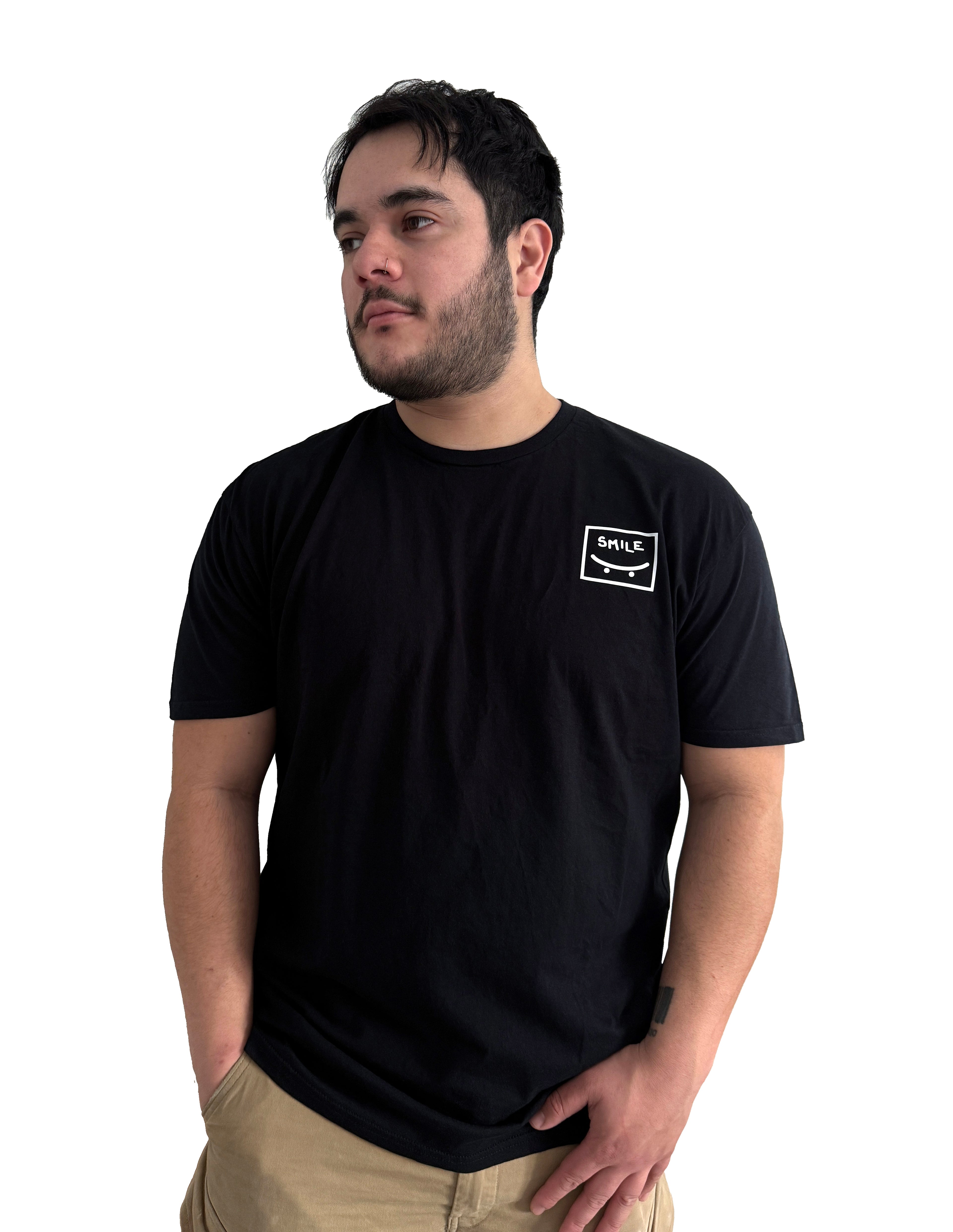 Smile unisex t-shirt (black)